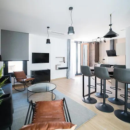 Boutique Apartments- La Gloria 1908 *