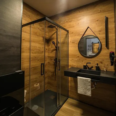 Boutique Apartments- La Gloria 1908 Apartment Almeria