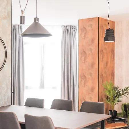 Boutique Apartments- La Gloria 1908 Apartment Almeria